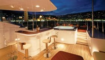 DIANE -  Bar and Jacuzzi